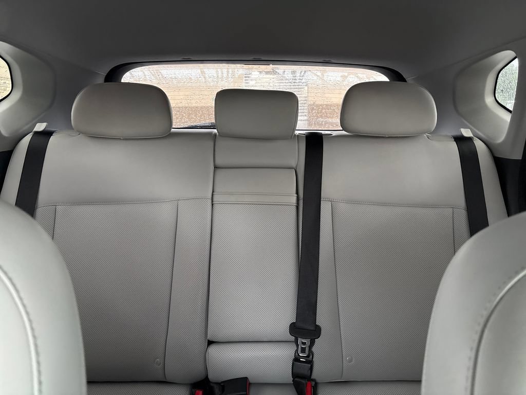 Used 2024 Hyundai Kona Limited FWD image 20