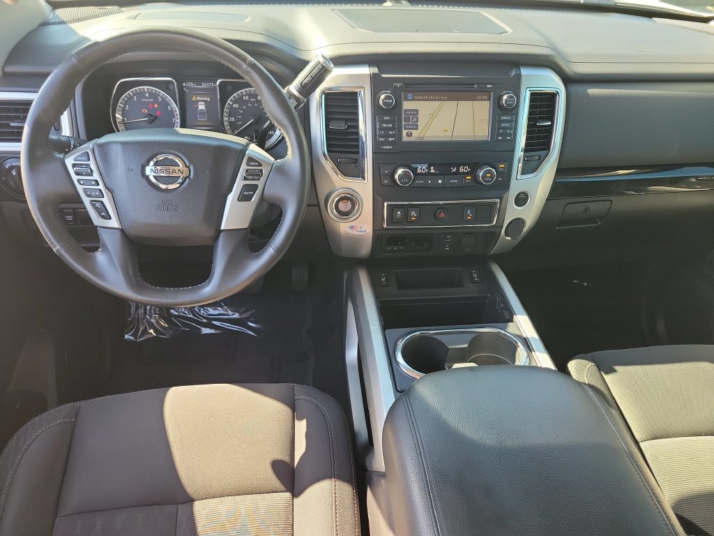 Used 2018 Nissan Titan SV w/ SV Convenience Package RWD image 27