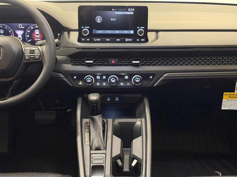 New 2025 Honda Accord SE image 10
