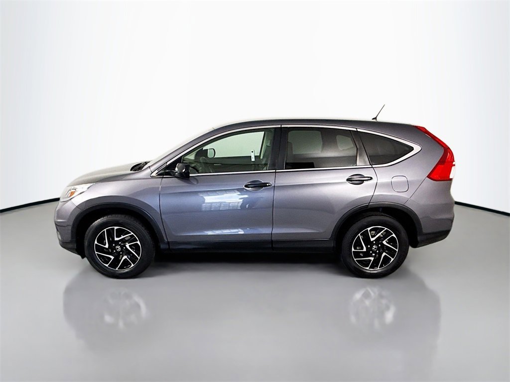 Used 2016 Honda CR-V SE image 2