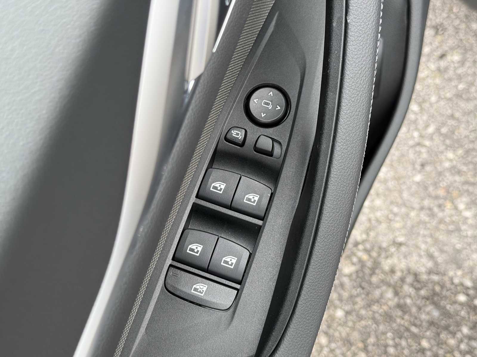 New 2026 BMW 430i xDrive w/ M Sport Package image 26