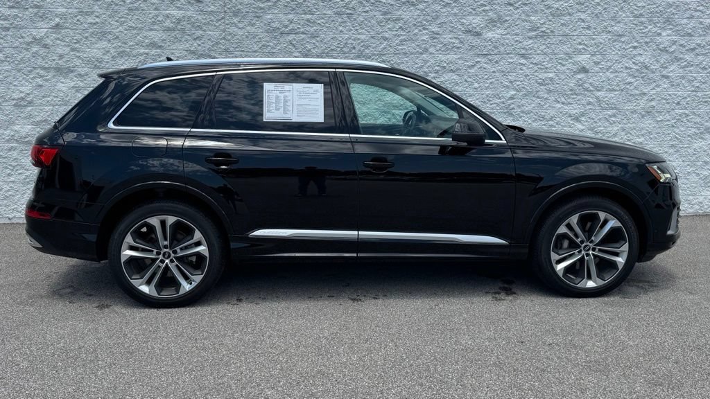 Used 2021 Audi Q7 3.0T Premium Plus w/ Executive Package AWD/4WD image 2