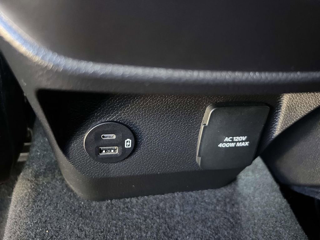 Used 2024 Ford Ranger Lariat w/ Trailer Tow Package AWD/4WD image 13