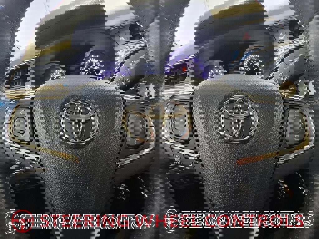 Used 2014 Toyota Avalon XLE Touring image 20