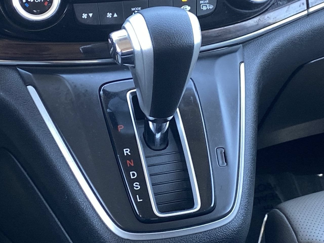 Used 2016 Honda CR-V EX-L image 22
