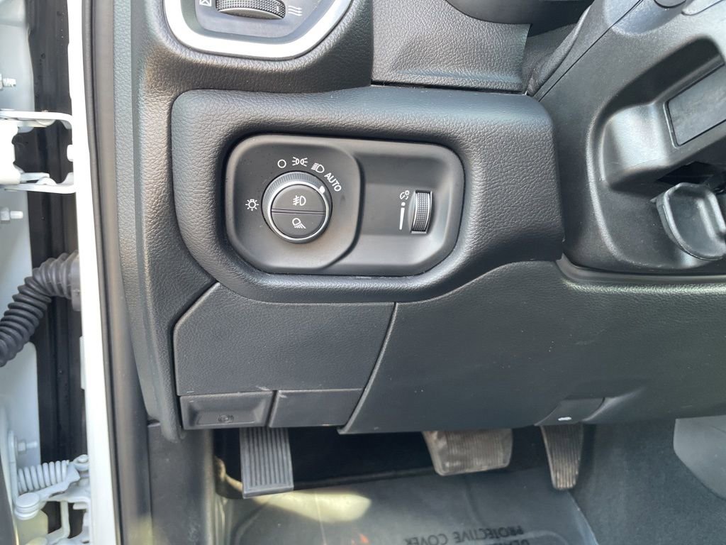 Used 2024 RAM 2500 Big Horn image 10