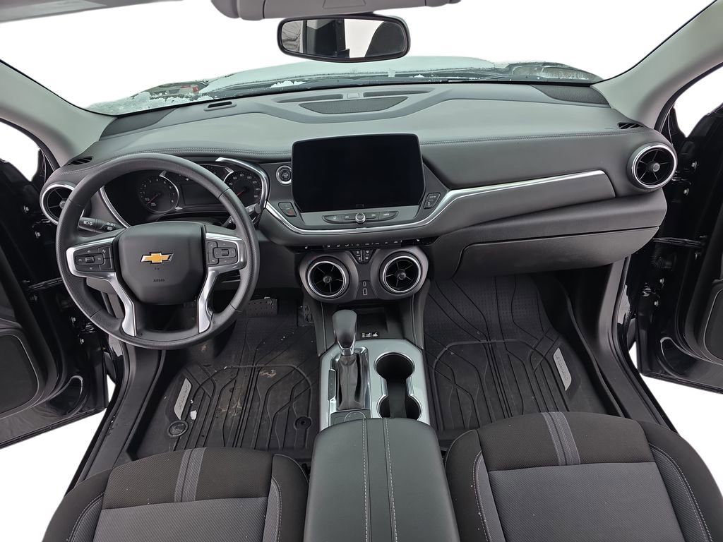 Certified 2023 Chevrolet Blazer LT w/ Convenience Package image 9