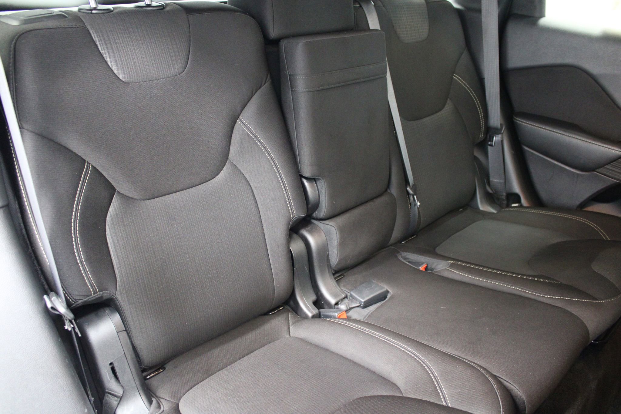 Used 2015 Jeep Cherokee Latitude image 21