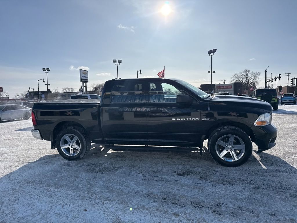Used 2012 RAM 1500 Express w/ Detroit Red Wings Edition image 6