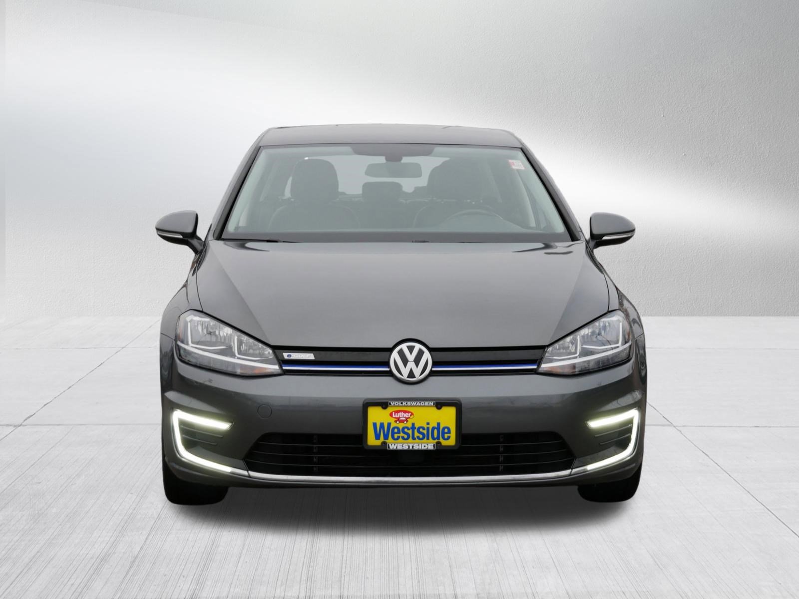 Used 2019 Volkswagen e-Golf SE w/ Driver Assistance Package video 2