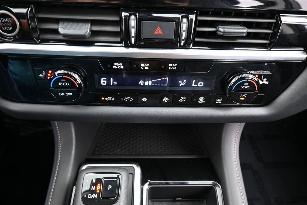 Used 2024 Nissan Pathfinder SV FWD image 25