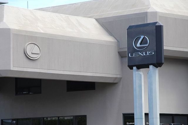 Used 2024 Lexus RX 350 w/ Convenience Package AWD/4WD image 36