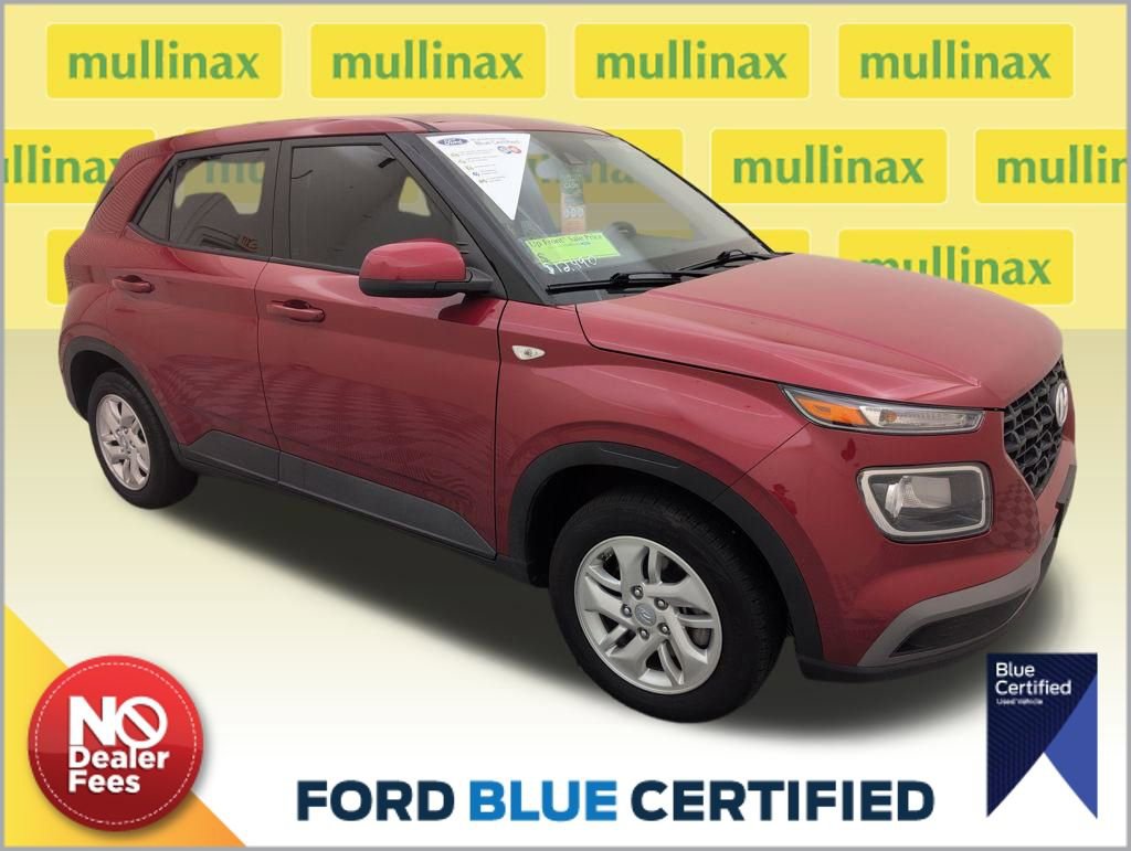 Used 2021 Hyundai Venue SE image 1