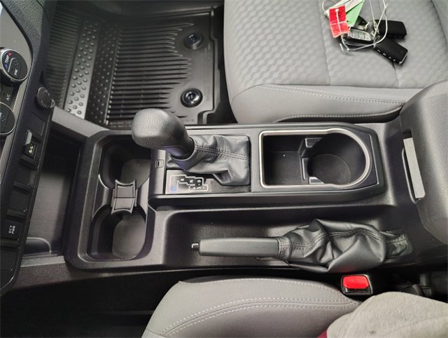 Used 2022 Toyota Tacoma SR5 image 26