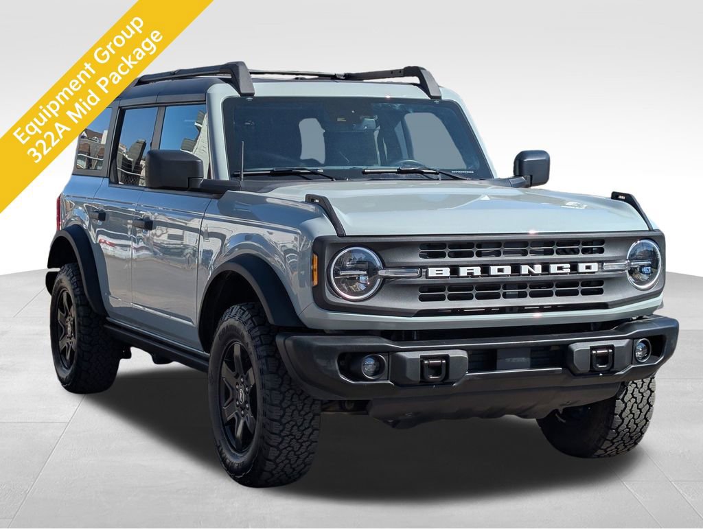 Used 2023 Ford Bronco Black Diamond image 7