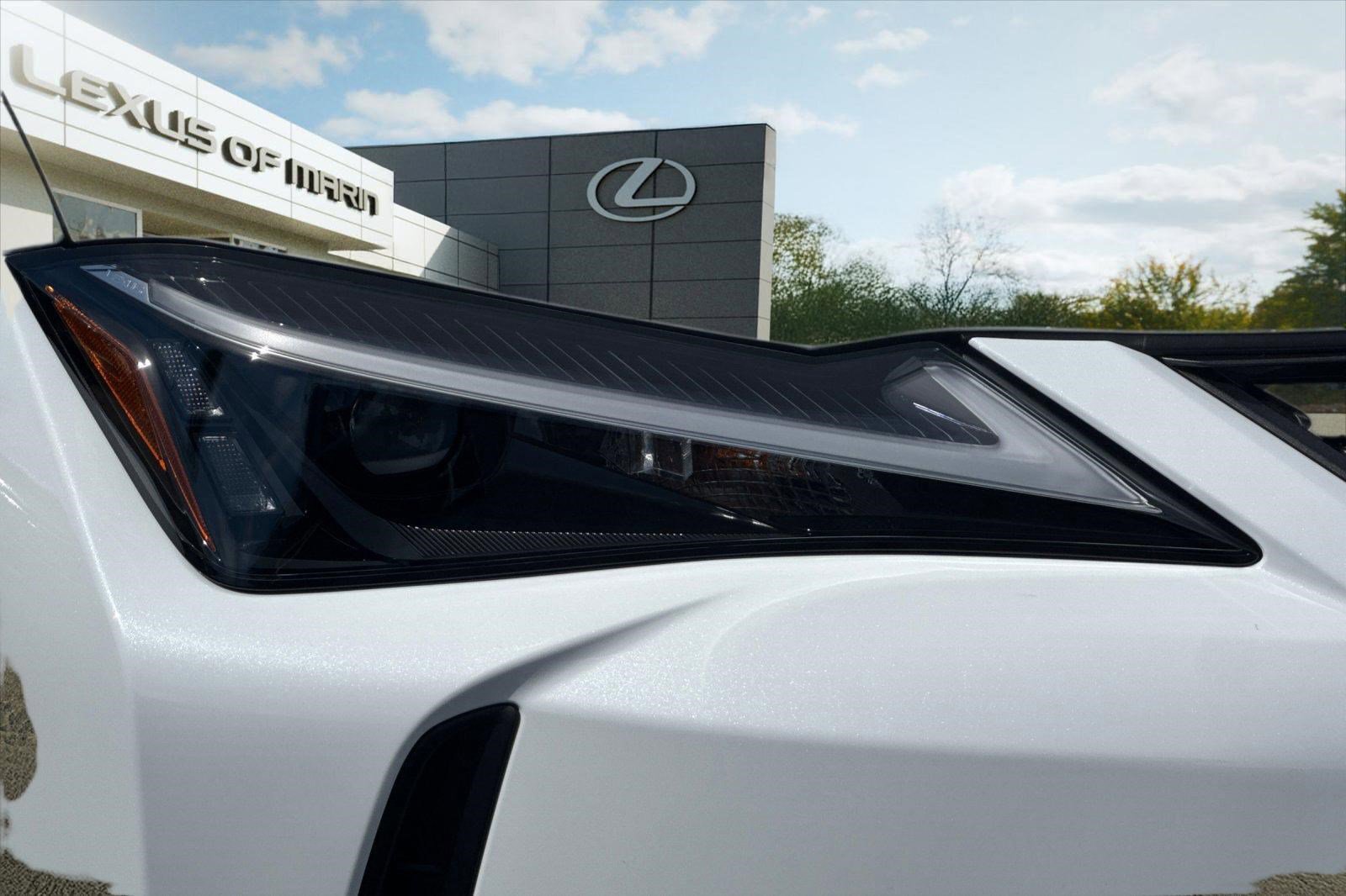 New 2026 Lexus UX 300h FWD image 11