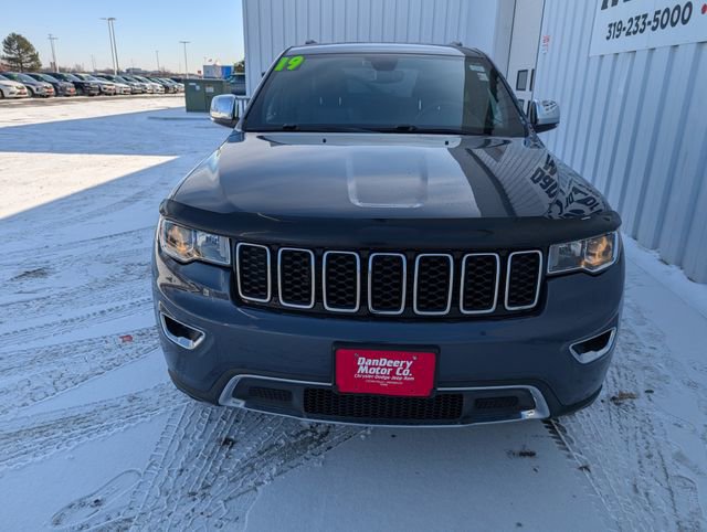 Used 2019 Jeep Grand Cherokee Limited image 34
