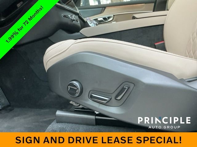 New 2026 Volvo XC90 B6 Plus w/ Protection Package Premier image 24