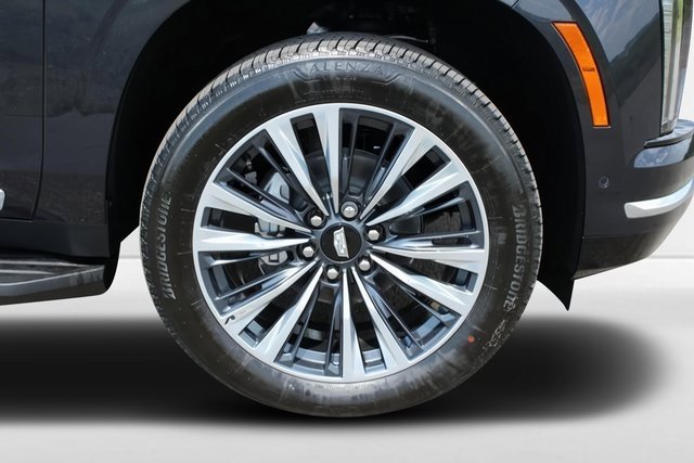 New 2025 Cadillac Escalade Premium Luxury w/ LPO, Floor Liner Package image 28