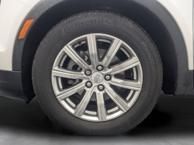 Used 2023 Cadillac XT4 Premium Luxury FWD image 9