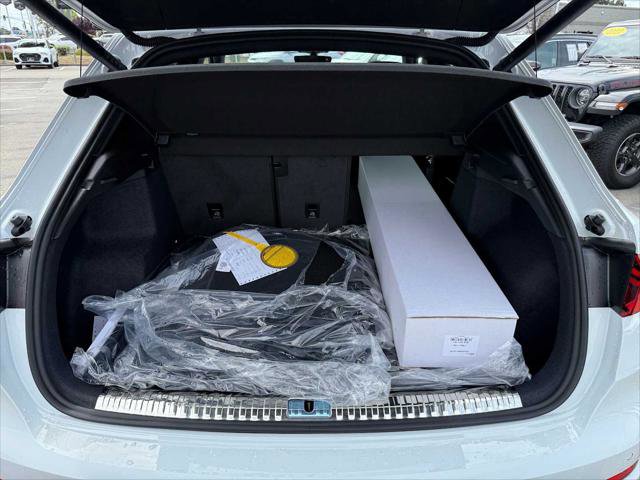 Certified 2025 Audi Q3 2.0T Premium Plus w/ Premium Plus Package image 13