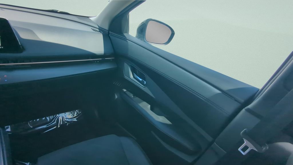 Certified 2023 Nissan Ariya AWD image 13