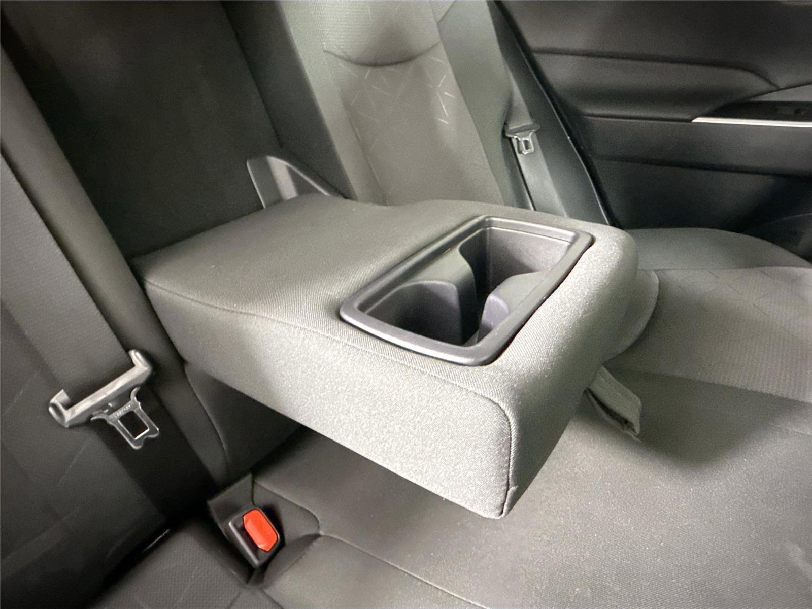 Certified 2025 Toyota RAV4 XLE AWD/4WD image 38