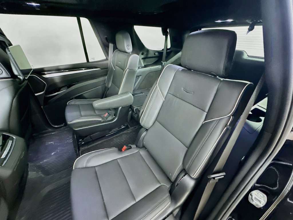 New 2026 Cadillac Escalade Sport w/ Touring Package AWD/4WD image 31