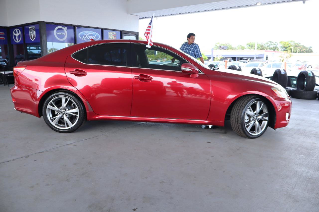 Used 2010 Lexus IS 250 RWD image 4