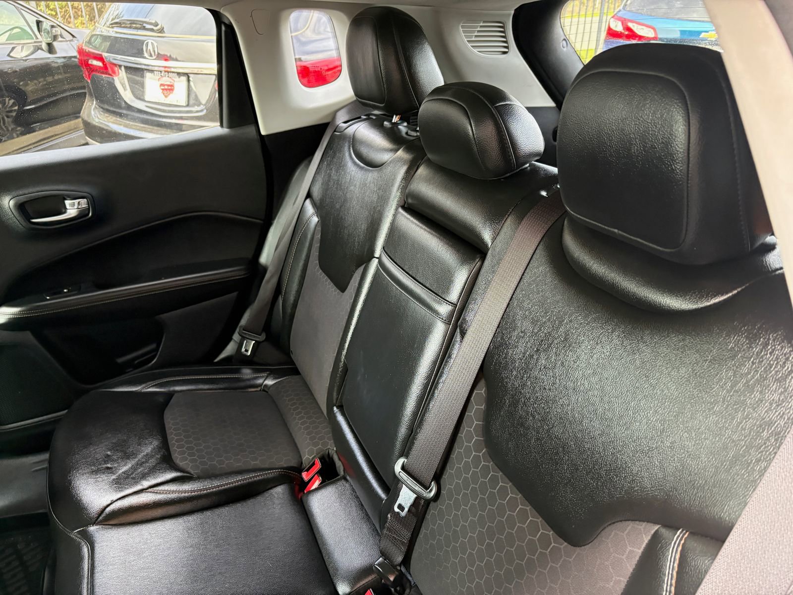 Used 2018 Jeep Compass Latitude w/ Popular Equipment Group image 17