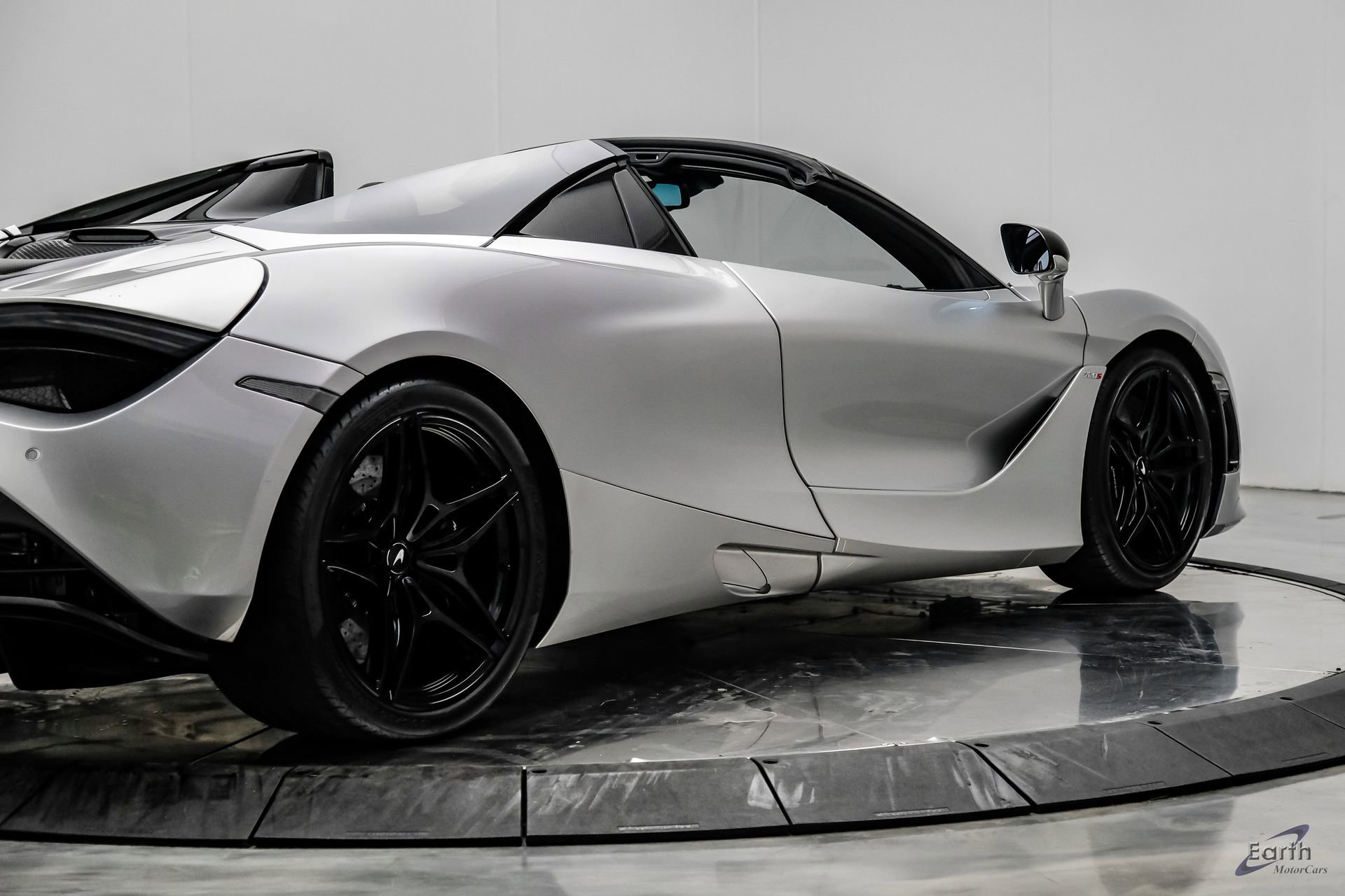 Used 2020 McLaren 720S Luxury image 27