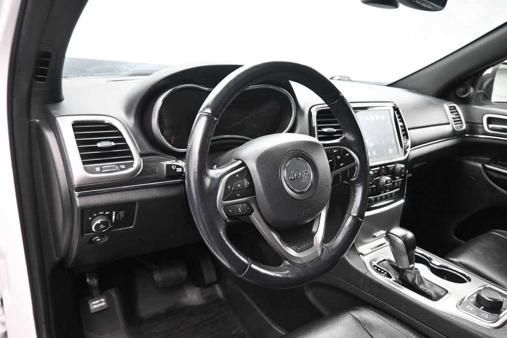 Used 2021 Jeep Grand Cherokee Limited AWD/4WD image 13