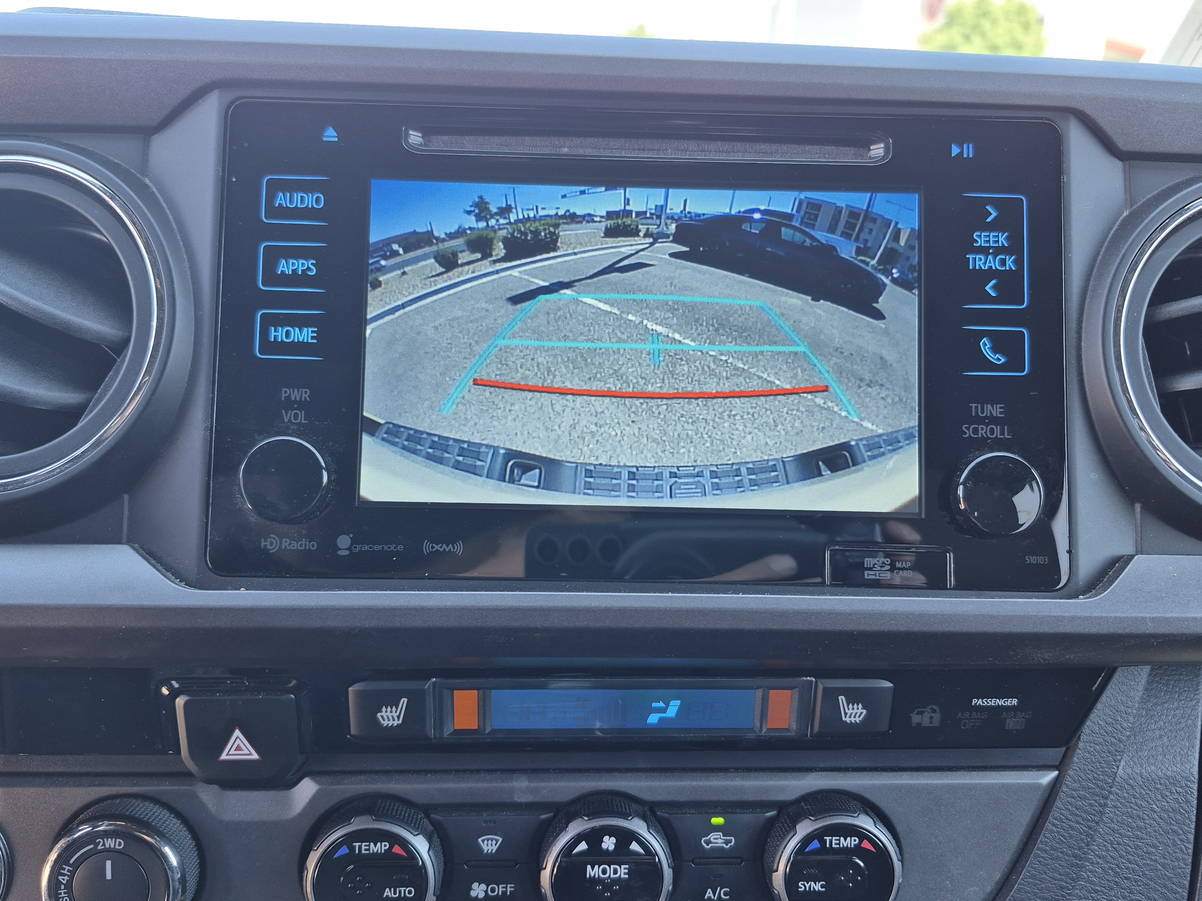 Used 2017 Toyota Tacoma TRD Sport w/ Premium & Technology Package AWD/4WD image 30