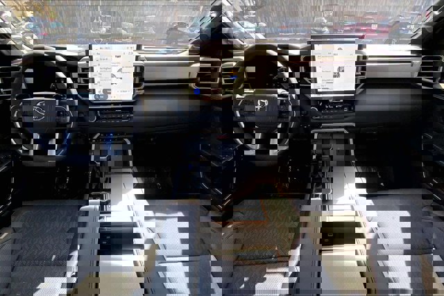 Used 2025 Toyota Sequoia Limited w/ Nightshade Package image 15