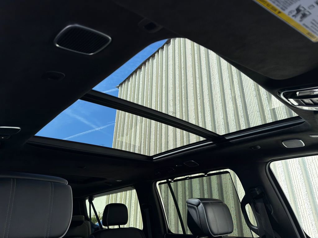 Used 2024 Jeep Grand Wagoneer L Series II w/ Quick Order Packagew 28T image 13