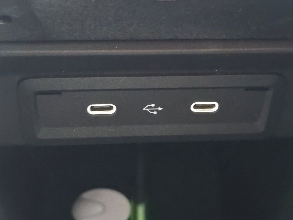 Certified 2025 Mercedes-Benz GLA 250 4MATIC image 32