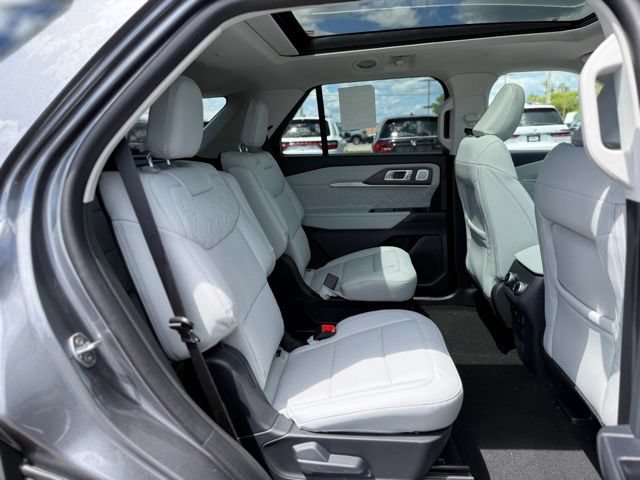 New 2026 Ford Explorer Platinum w/ LUX Leather Package AWD/4WD image 21