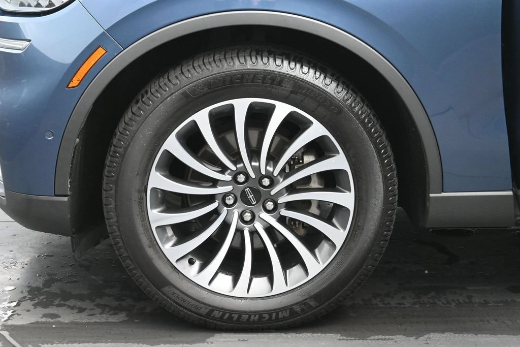 Used 2020 Lincoln Aviator Reserve w/ Equipment Group 201A AWD/4WD image 30