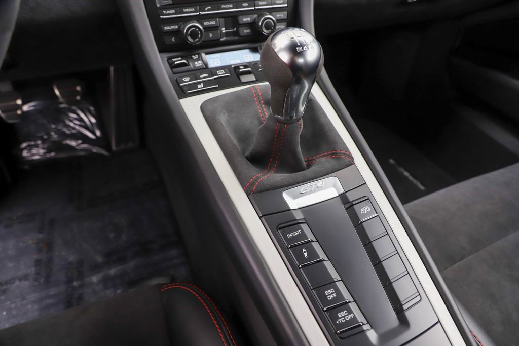 Used 2016 Porsche Cayman GT4 image 25