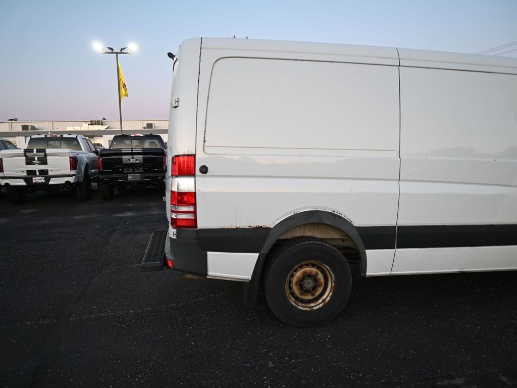 Used 2017 Mercedes-Benz Sprinter 144 Cargo image 9