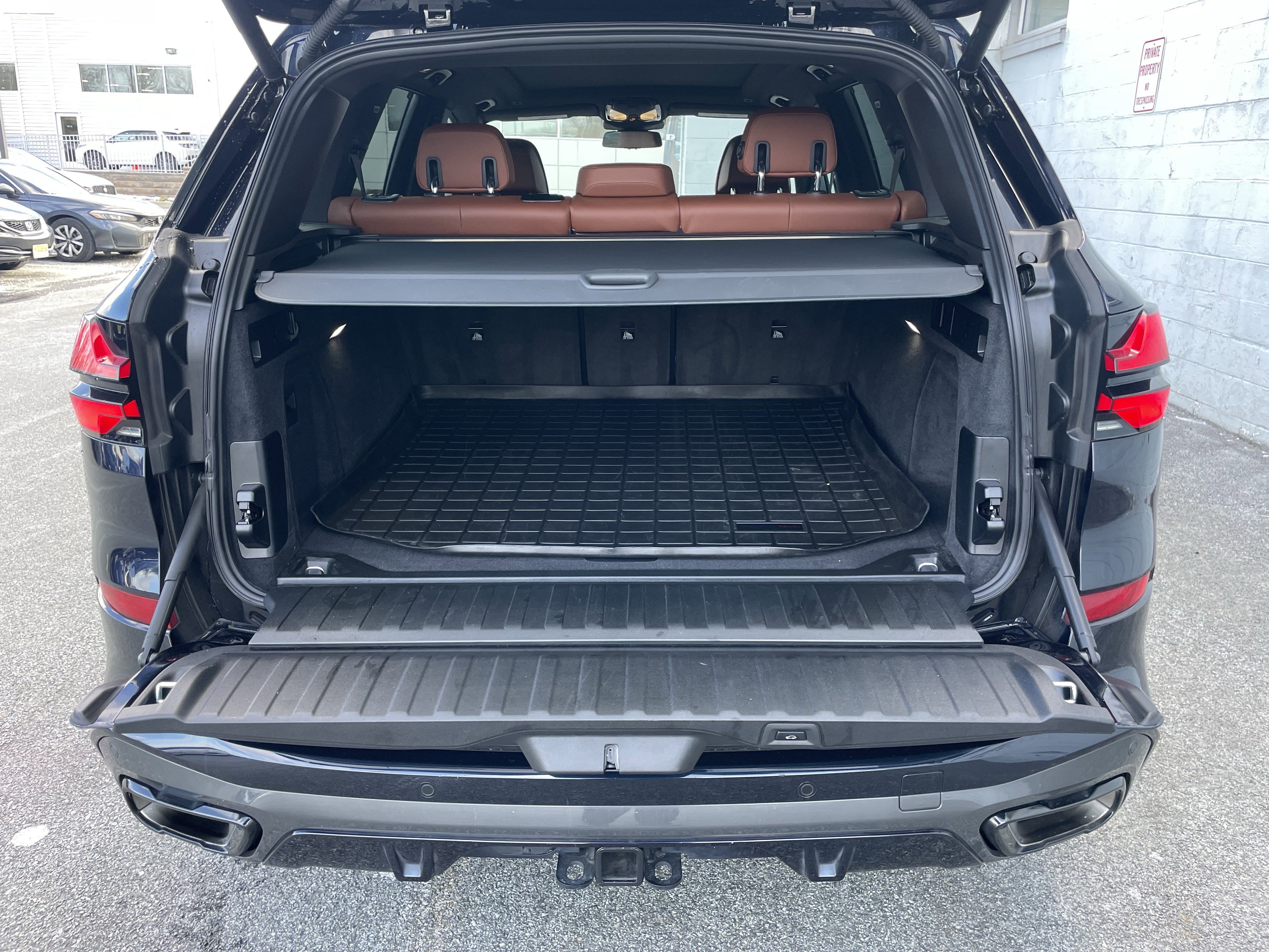 Used 2024 BMW X5 xDrive40i w/ Executive Package image 37