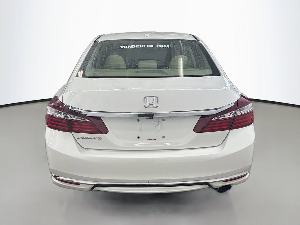 Used 2017 Honda Accord EX-L image 8