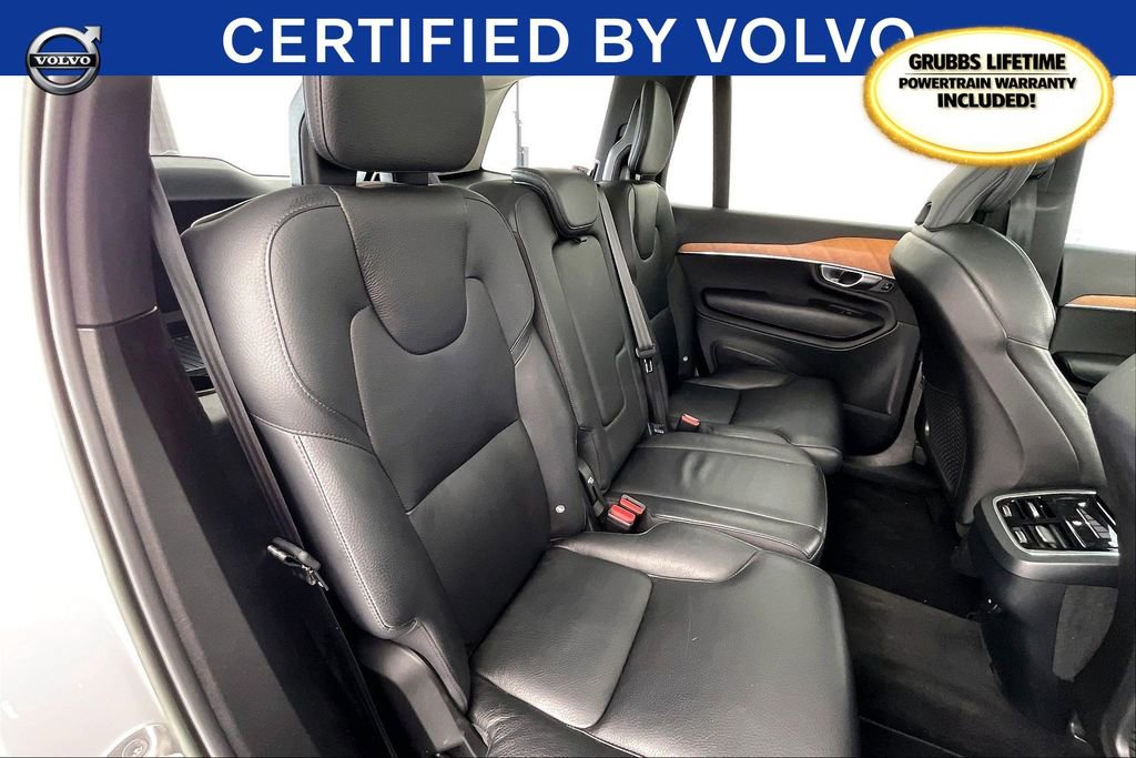 Used 2022 Volvo XC90 T5 Momentum w/ Climate Package image 32