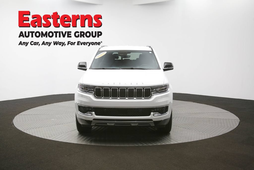 Used 2023 Jeep Wagoneer Series III w/ Preferred Equipment Group RWD image 50