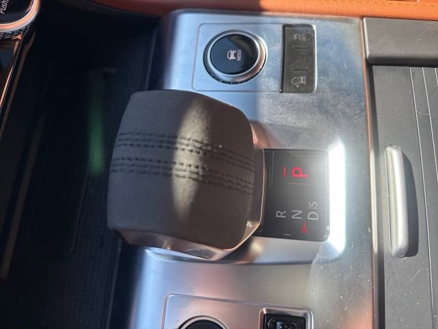 Used 2026 Jaguar F-PACE R-Dynamic S image 19