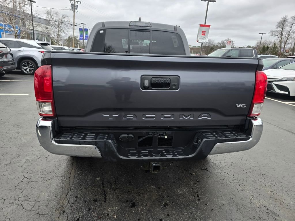 Used 2016 Toyota Tacoma TRD Off-Road w/ Towing Package image 7