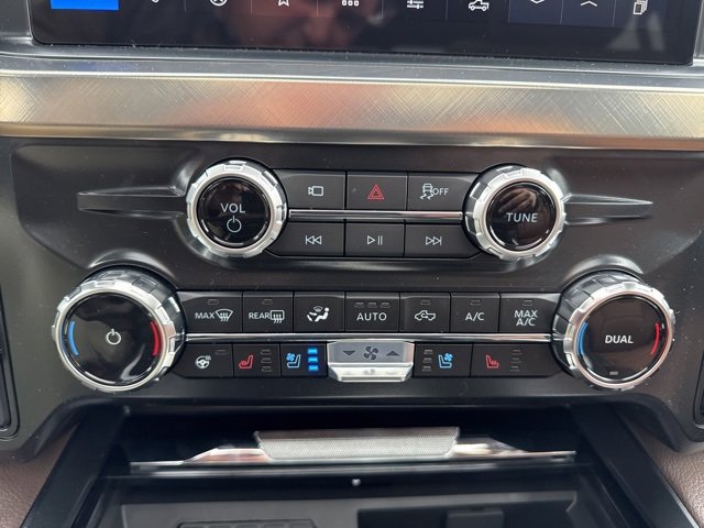 New 2025 Ford F250 King Ranch w/ Chrome Package image 44