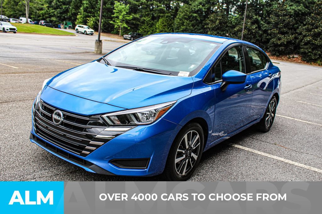 Used 2024 Nissan Versa SV FWD image 2