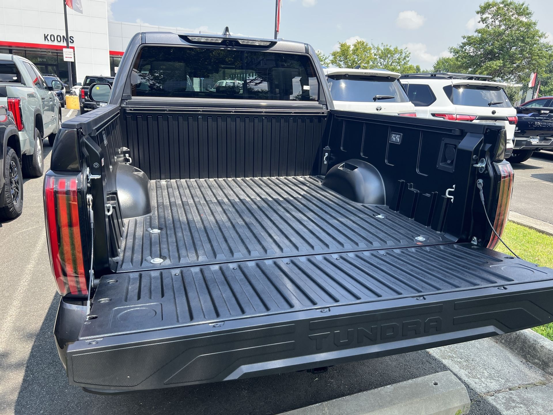 New 2026 Toyota Tundra Platinum AWD/4WD image 20