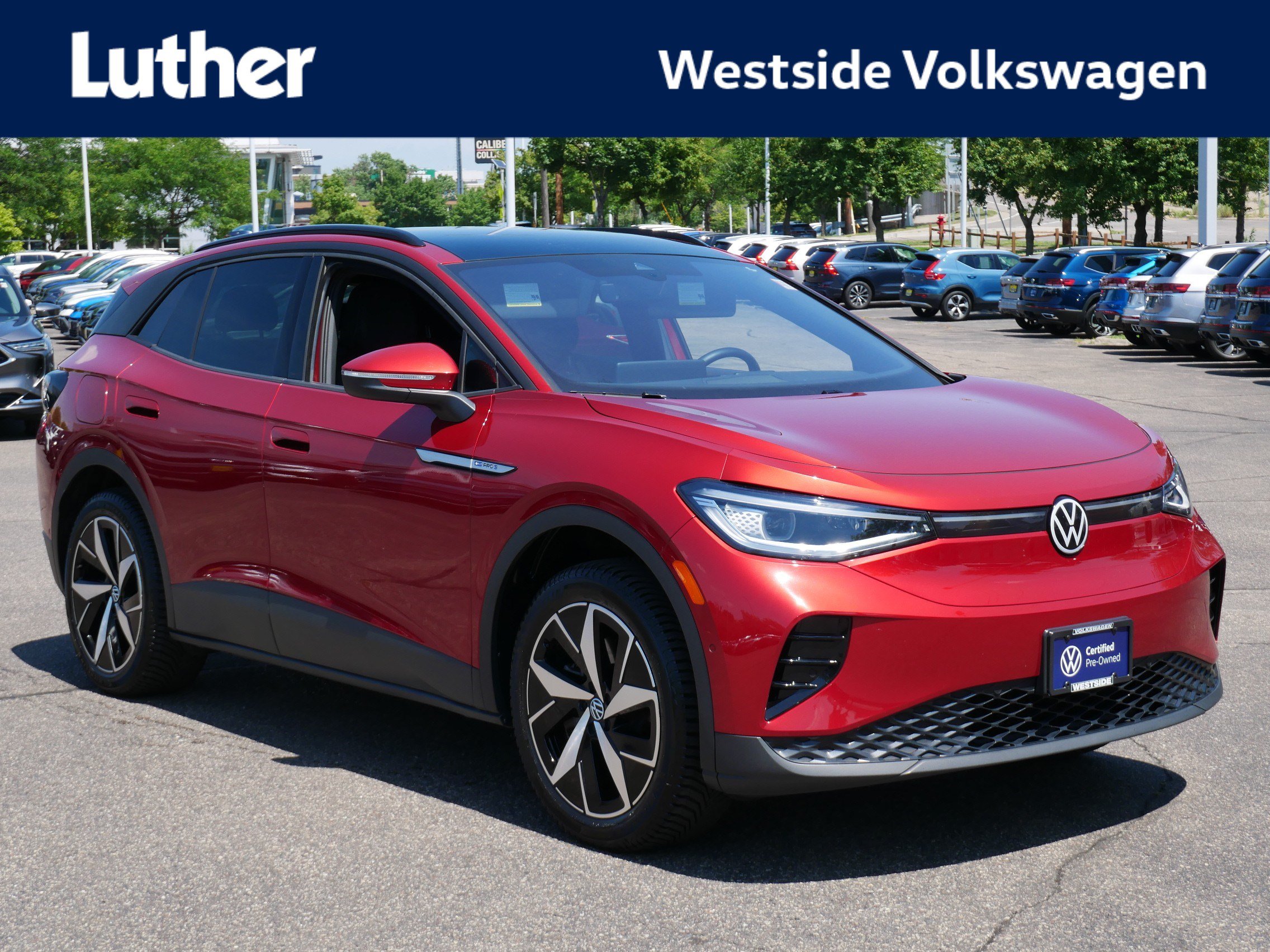 Certified 2023 Volkswagen ID.4 Pro S AWD/4WD image 1